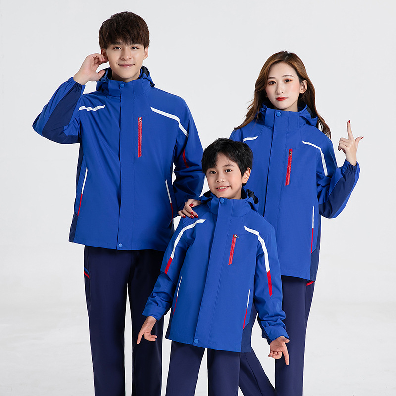 小学初中校服定做厂家定制哪里好？广西南宁专业生产校服的厂家