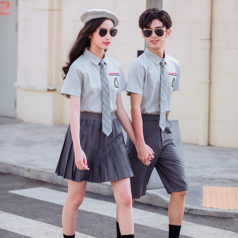 小学生短袖夏装南宁校服定制厂家套装中学生幼儿园毕业服