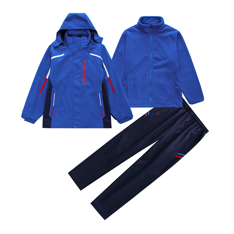 小学初中校服定做厂家定制哪里好？广西南宁专业生产校服的厂家