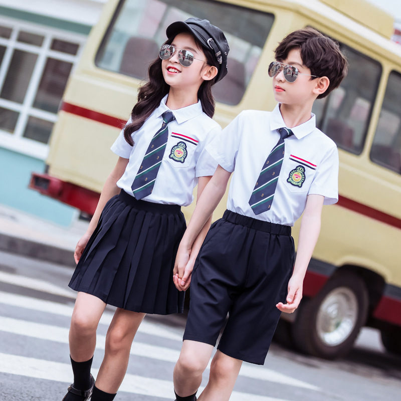 小学生短袖夏装南宁校服定制厂家套装中学生幼儿园毕业服