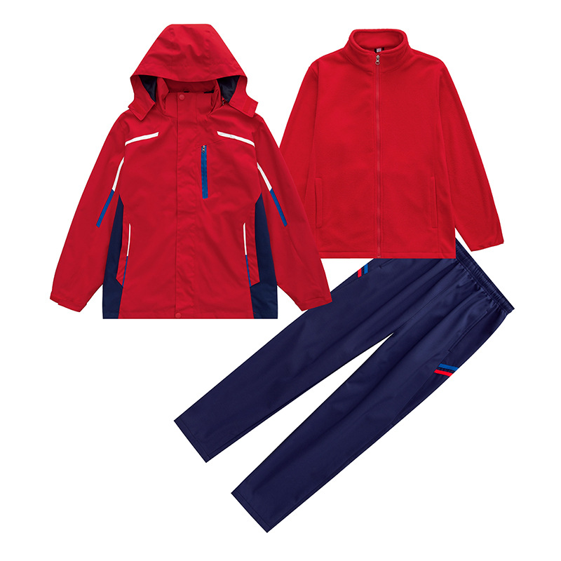 小学初中校服定做厂家定制哪里好？广西南宁专业生产校服的厂家